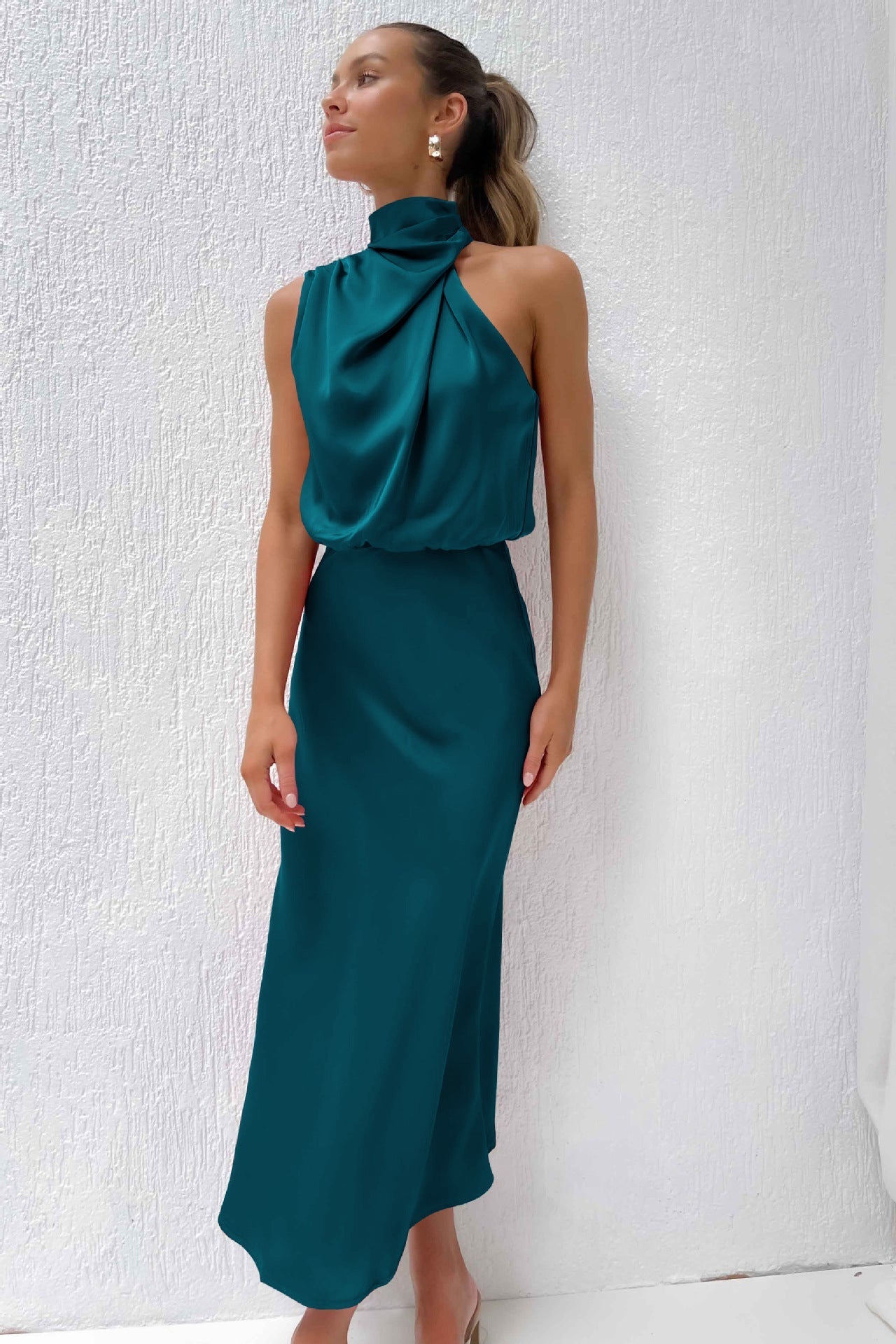 Valeria™ | Satin Maxi Dress with Halter Neck