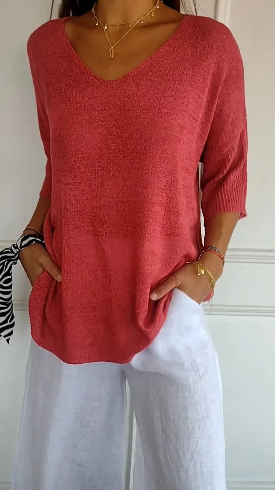 Anna™ | V-Neck Knit Top