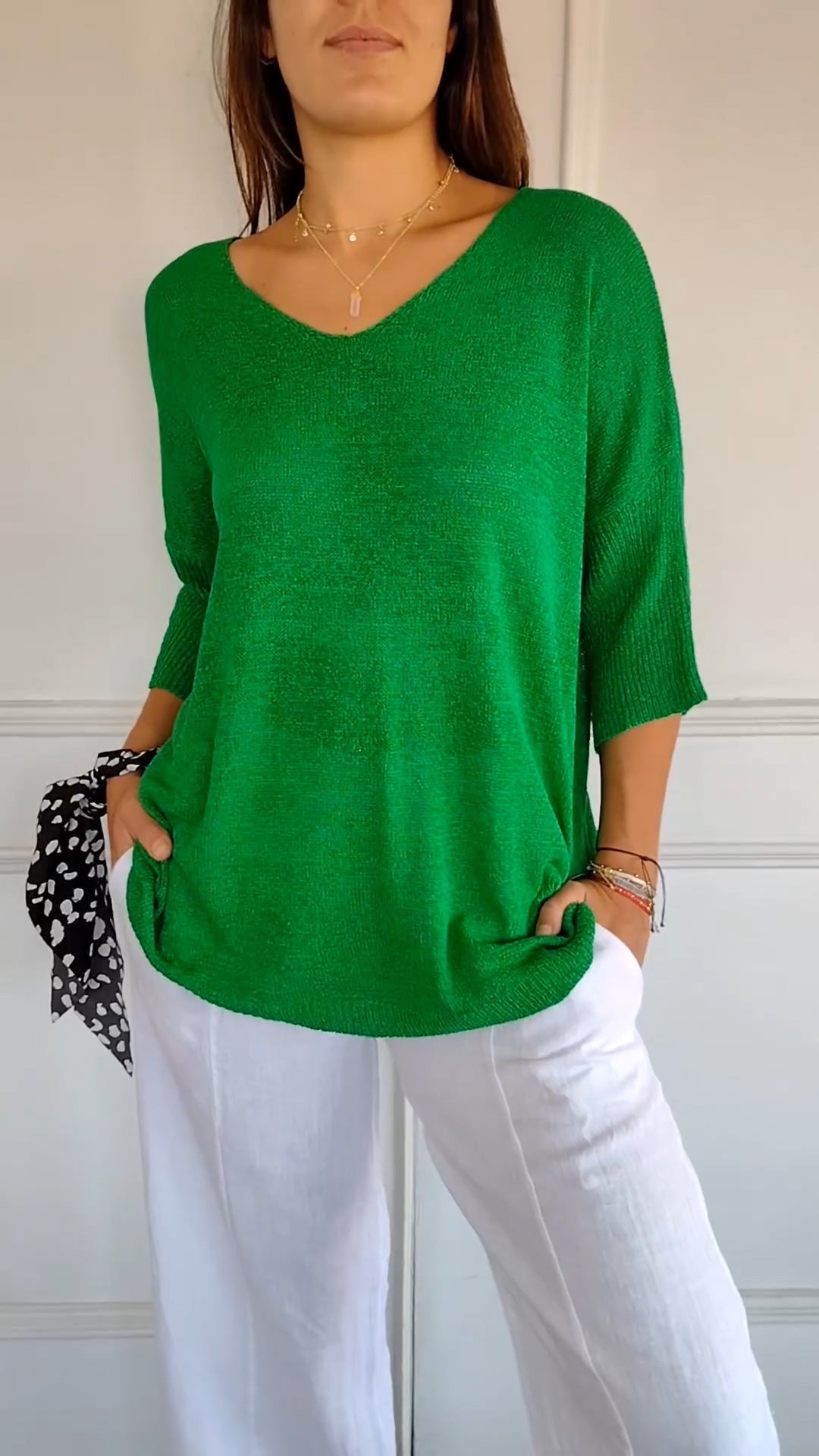 Anna™ | V-Neck Knit Top