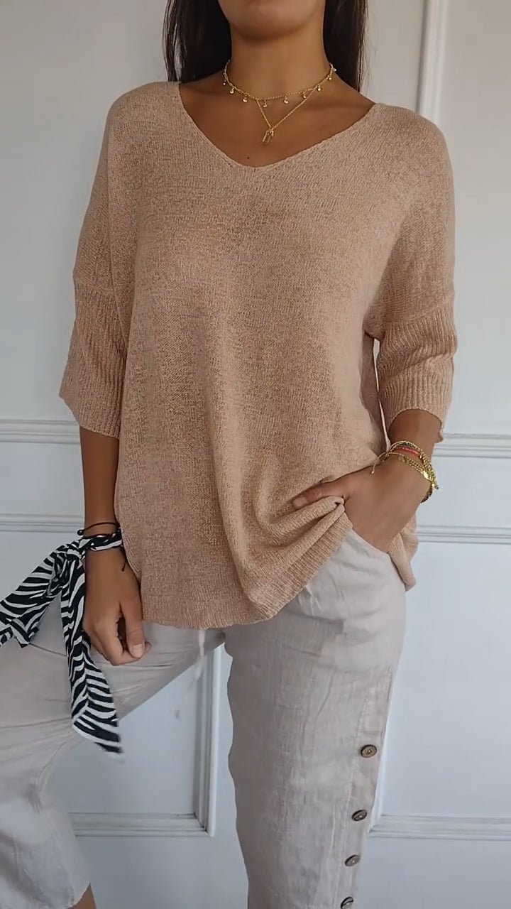 Anna™ | V-Neck Knit Top