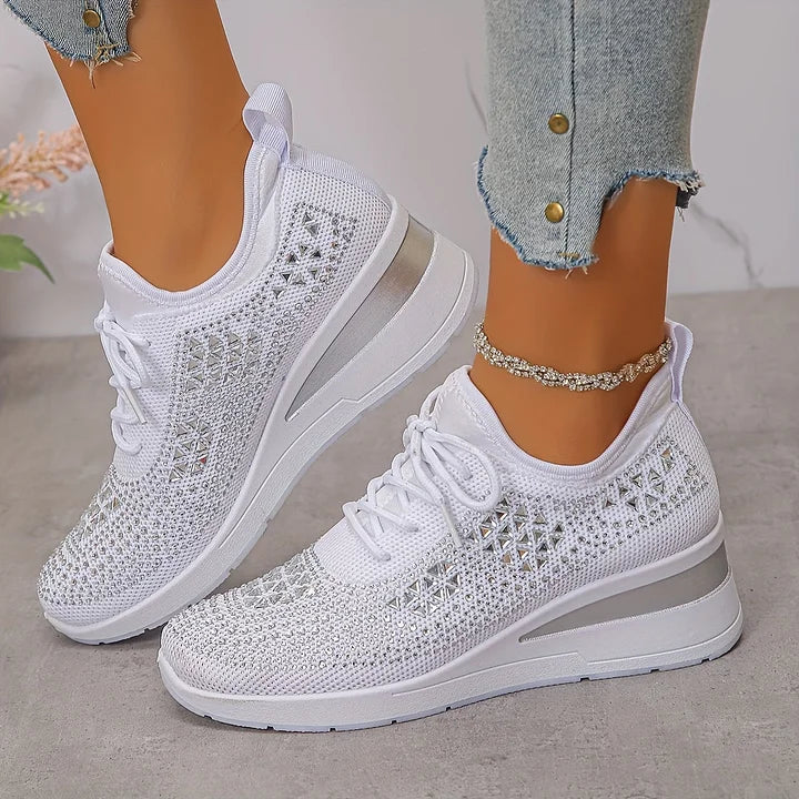 Sarah - Fashionable Orthopedic Sneakers