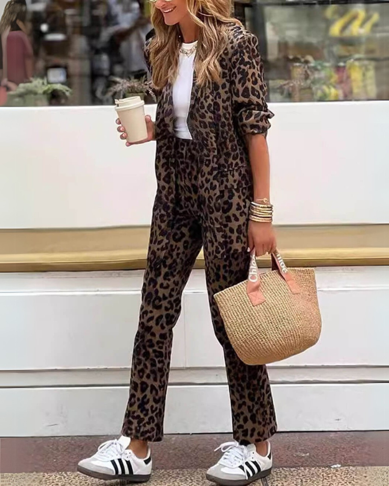 ARILA – Leopard Print Blazer & Trousers Set