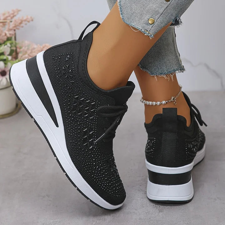 Sarah - Fashionable Orthopedic Sneakers