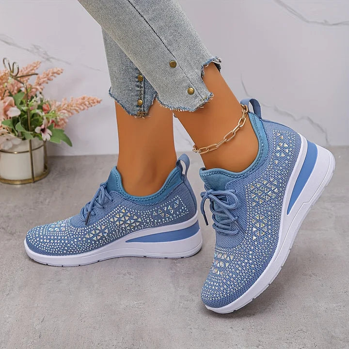 Sarah - Fashionable Orthopedic Sneakers