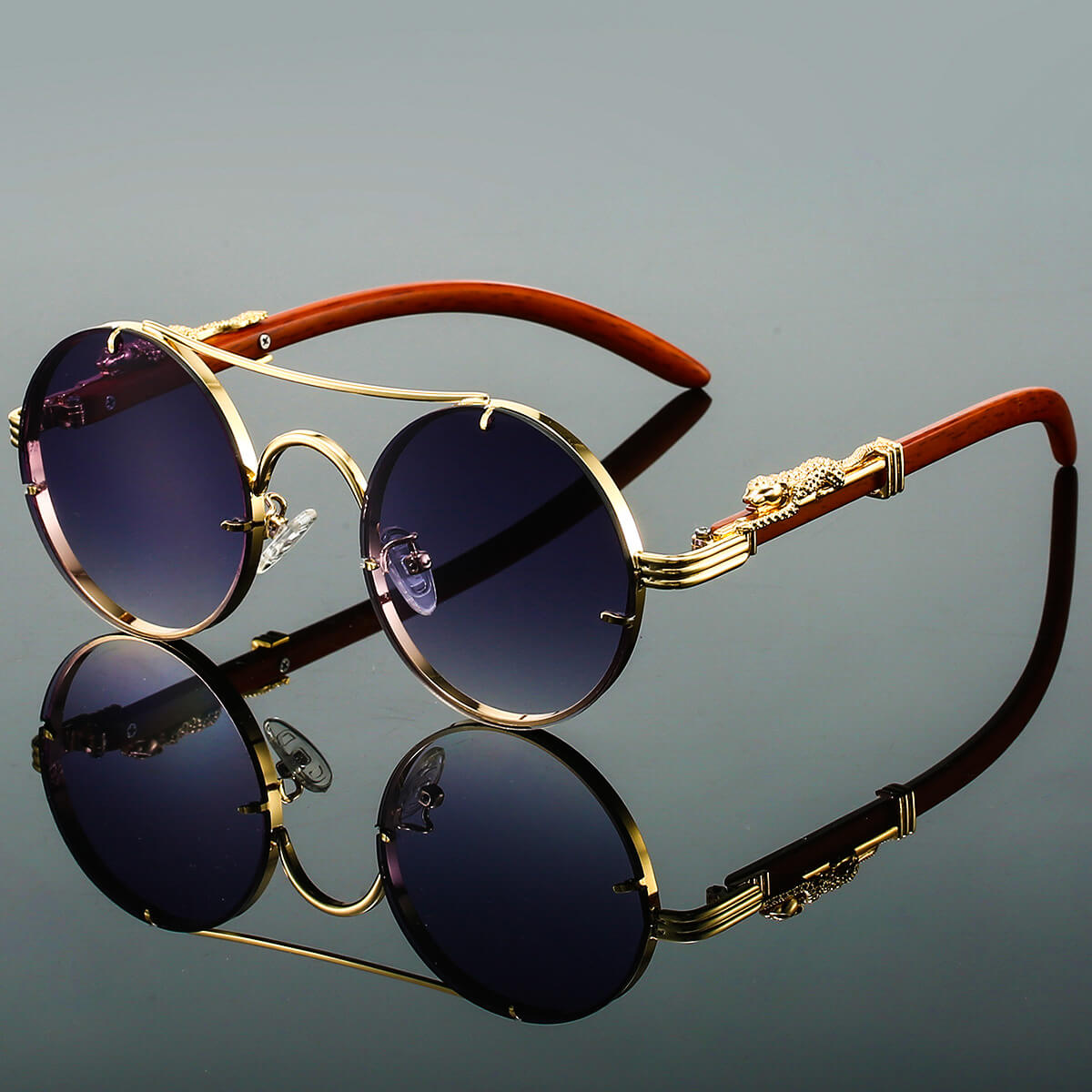 Regal Claw – Bold Gold Round Sunglasses (1+1 FREE)