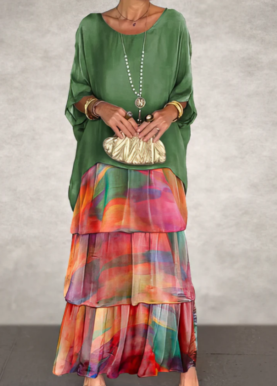 Caroline™ | Flowy Round-Neck Maxi Dress