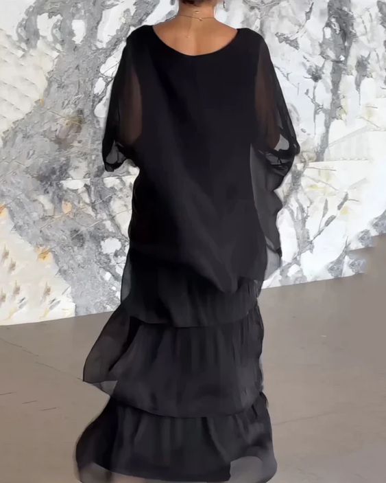 Caroline™ | Flowy Round-Neck Maxi Dress