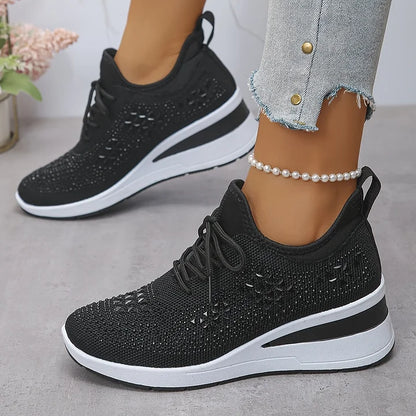Sarah - Fashionable Orthopedic Sneakers