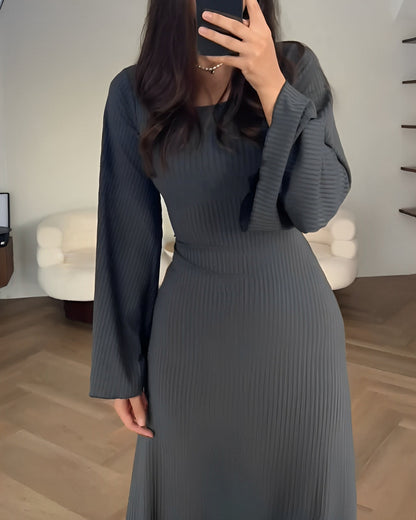 Elegant Knitted Maxi Dress