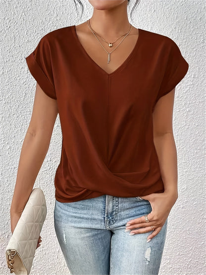 Cleo - Casual T-Shirt with Sweetheart Neckline