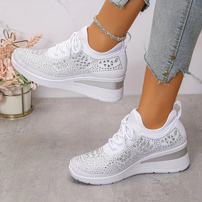 Sarah - Fashionable Orthopedic Sneakers