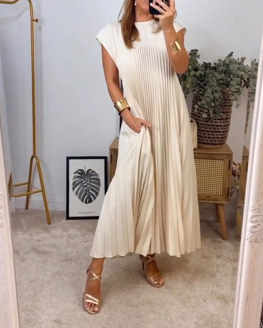 Ida™ – Pleated Maxi Dress