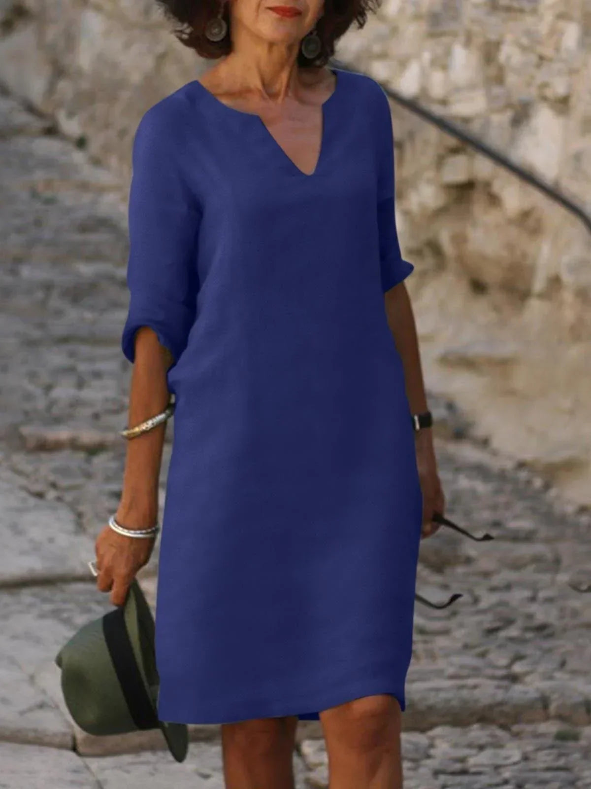 Saoirse™ – V-Neck Dress with Tummy-Concealing Design